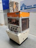Fette P 2000 Rotary tablet press